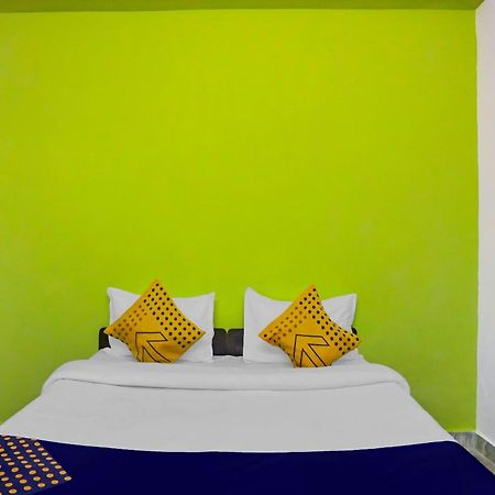 Spot On Raj Hotel Vip Near Worlds Of Wonder Kalkaji Devi Экстерьер фото