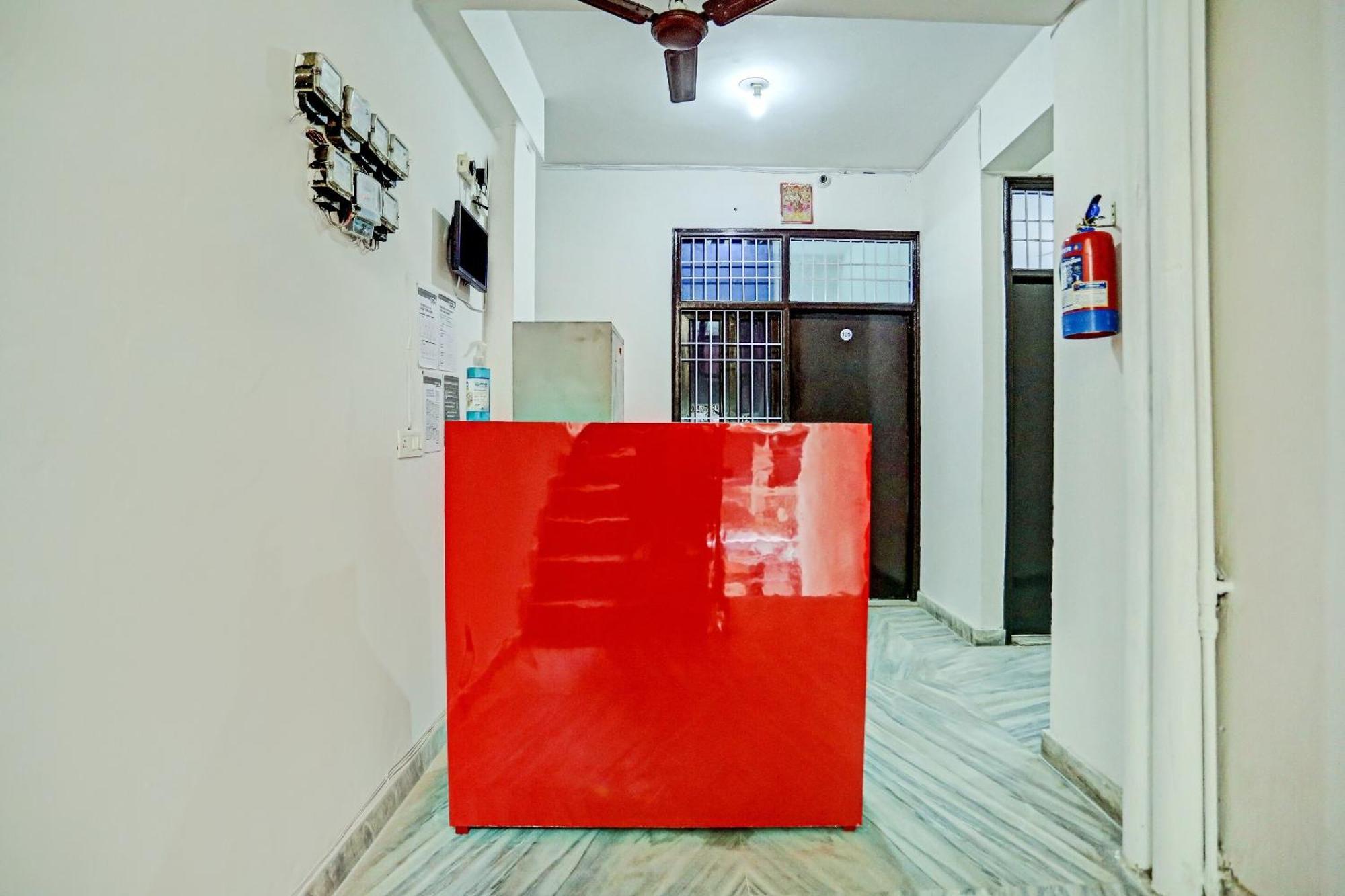 Spot On Raj Hotel Vip Near Worlds Of Wonder Kalkaji Devi Экстерьер фото