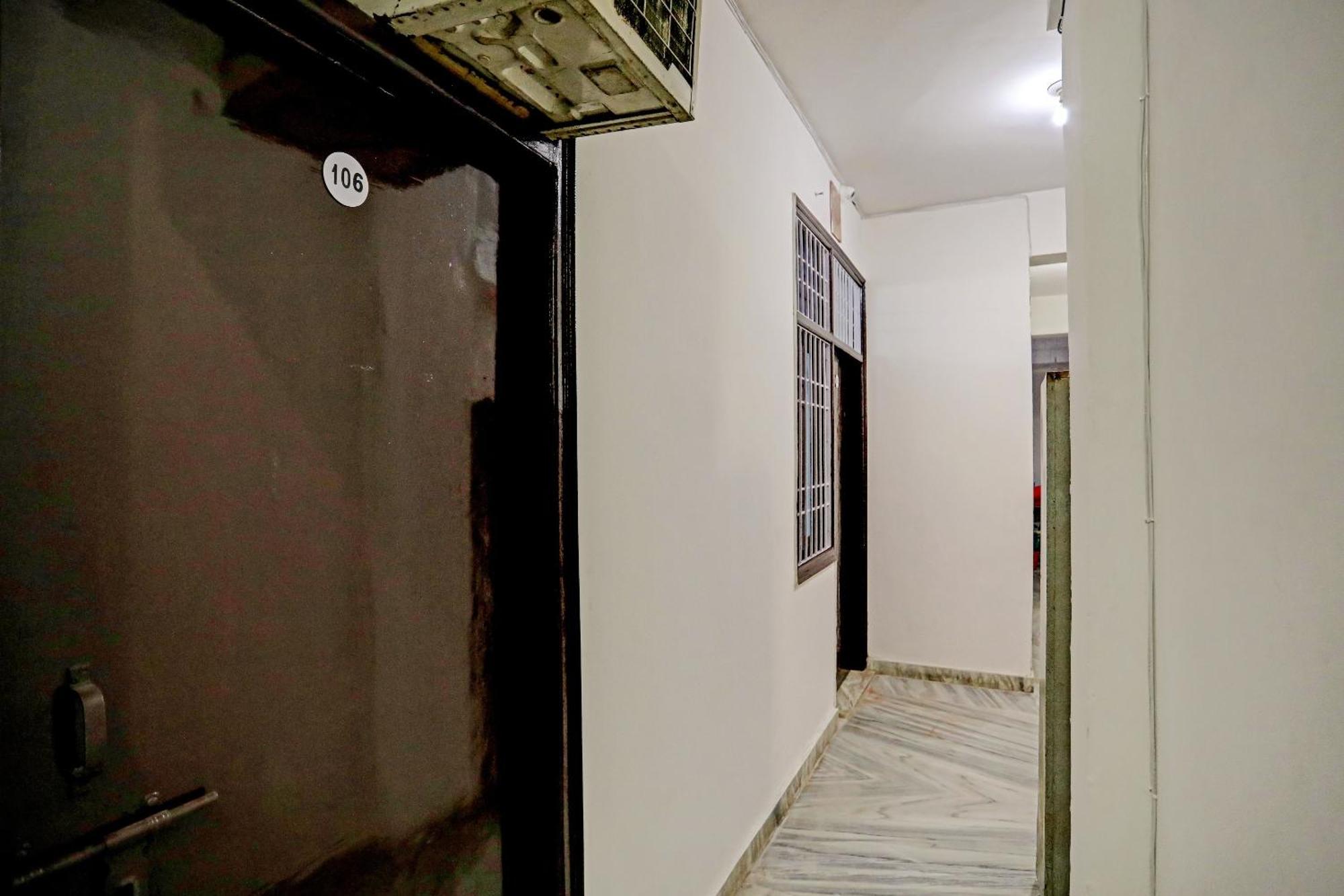Spot On Raj Hotel Vip Near Worlds Of Wonder Kalkaji Devi Экстерьер фото